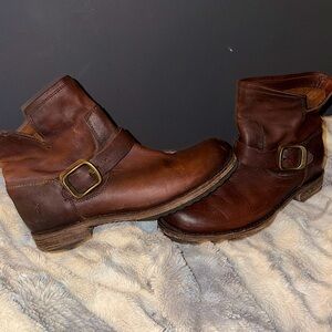 FRYE Veronica Boots- Redwood